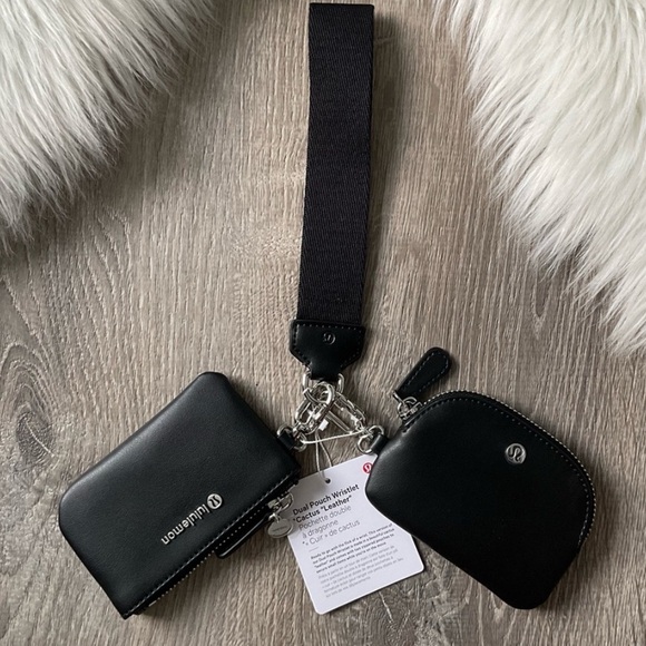 lululemon athletica Accessories - 🍋LULULEMON Dual Pouch Wristlet Leather Alternative Black/Silver